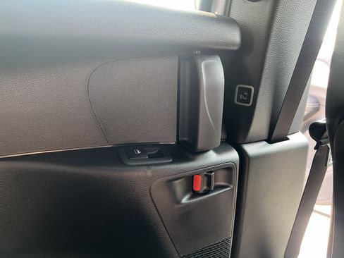 New 2025 Chrysler Voyager LX image 14