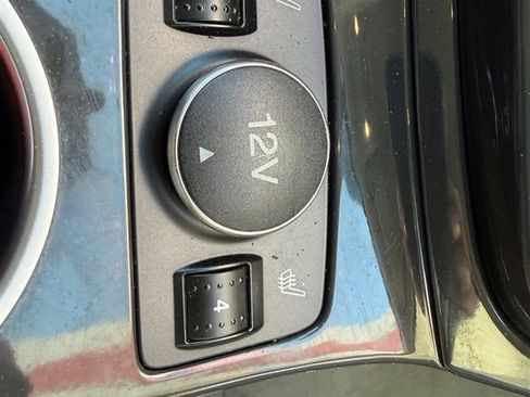 Used 2015 Ford Escape Titanium image 10