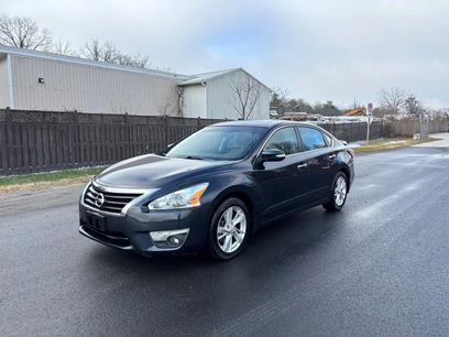 Used 2015 Nissan Altima 2.5 SL w/ Technology Package