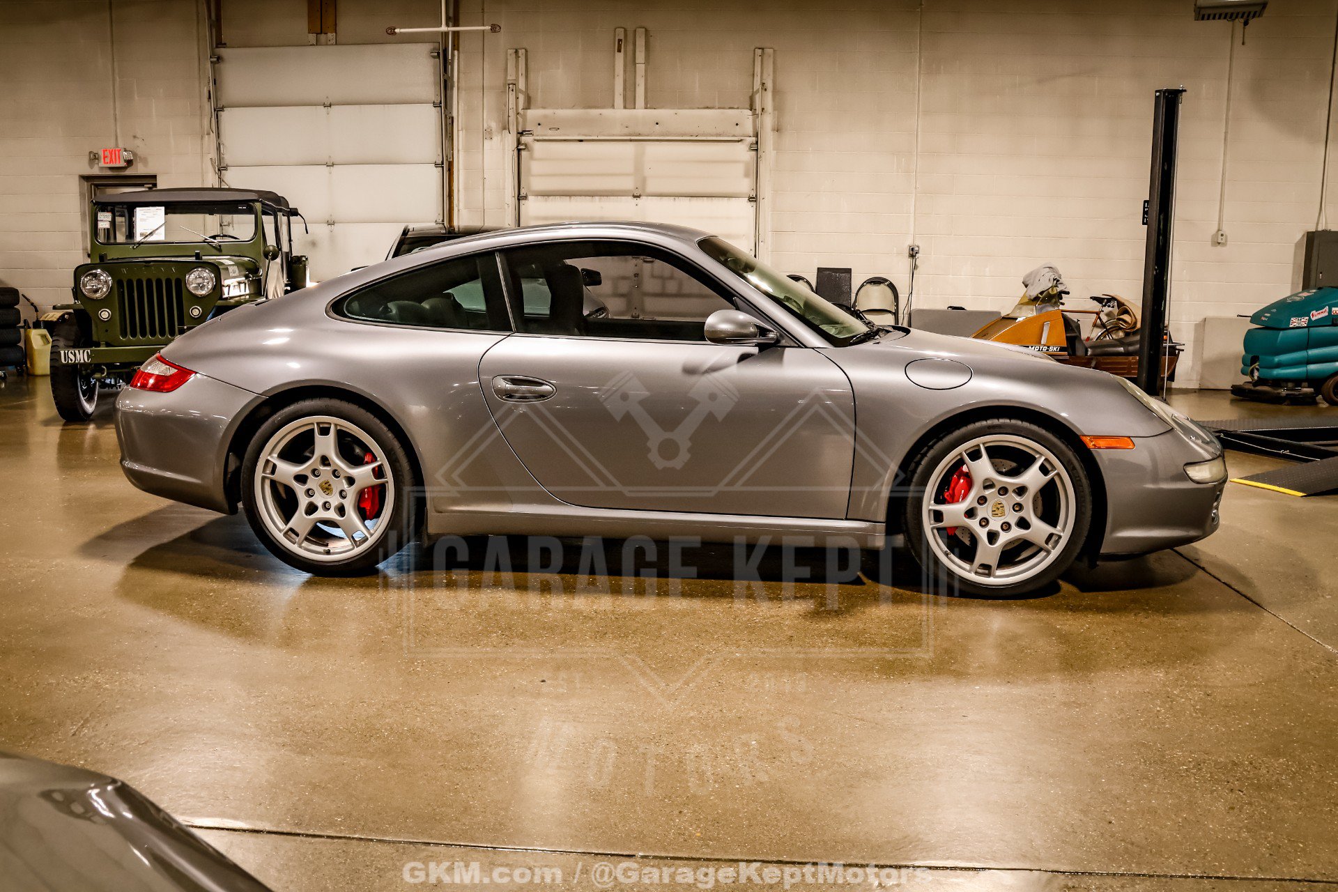 Used 2005 Porsche 911 Carrera S RWD image 10