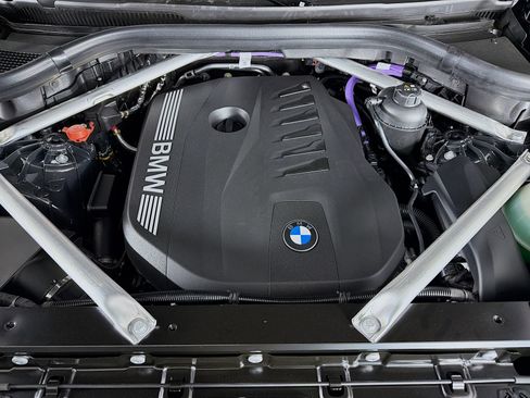 New 2026 BMW X5 sDrive40i RWD image 32