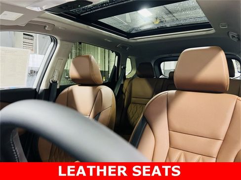 New 2026 Nissan Rogue Platinum image 3