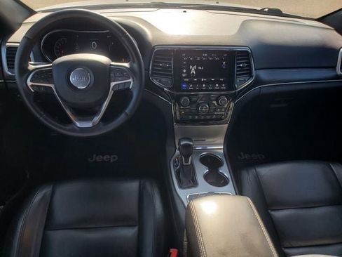 Used 2021 Jeep Grand Cherokee Limited AWD/4WD image 25