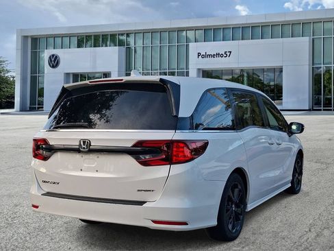 Used 2023 Honda Odyssey Sport image 6