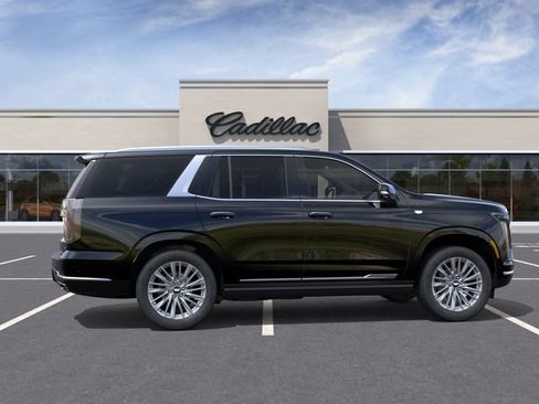 Used 2026 Cadillac Escalade Luxury AWD/4WD image 5