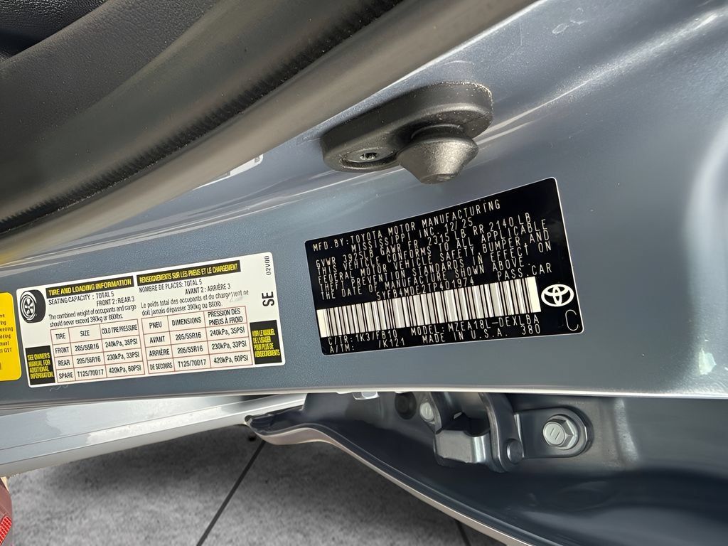 Used 2026 Toyota Corolla LE FWD image 29