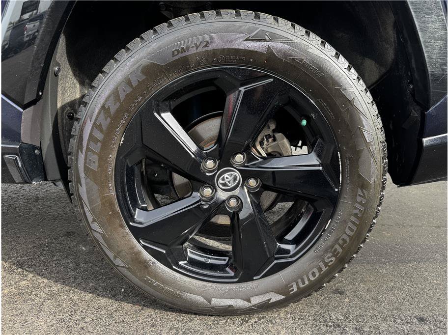 Used 2021 Toyota RAV4 XSE AWD/4WD image 31