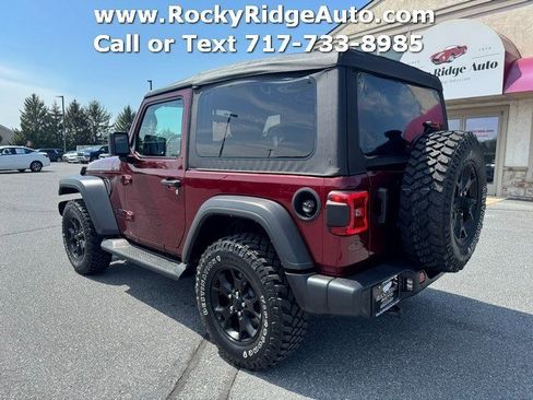 Used 2022 Jeep Wrangler Sport AWD/4WD image 5