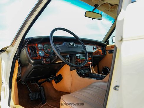 Used 1987 Jaguar XJ6 RWD image 20