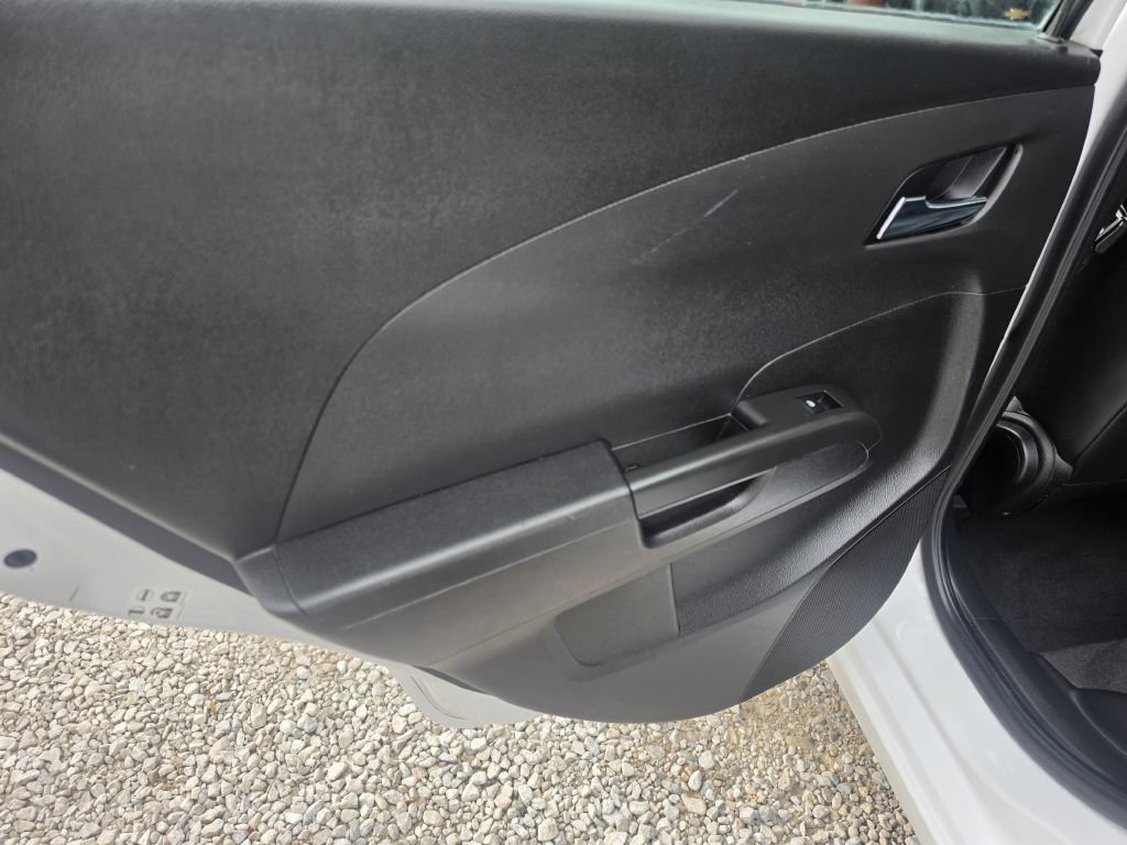 Used 2014 Chevrolet Sonic LTZ FWD image 18