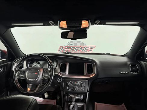 Used 2020 Dodge Charger Scat Pack RWD image 11