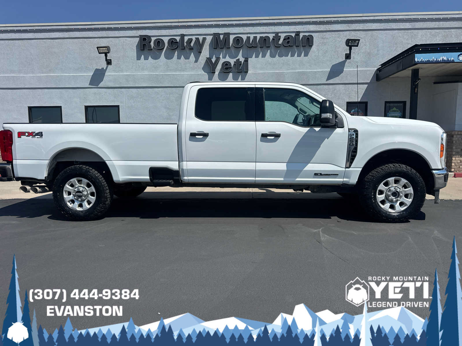 Used 2024 Ford F250 XLT w/ FX4 Off-Road Package AWD/4WD image 2