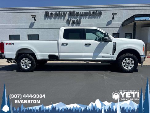 Used 2024 Ford F250 XLT w/ FX4 Off-Road Package AWD/4WD image 2
