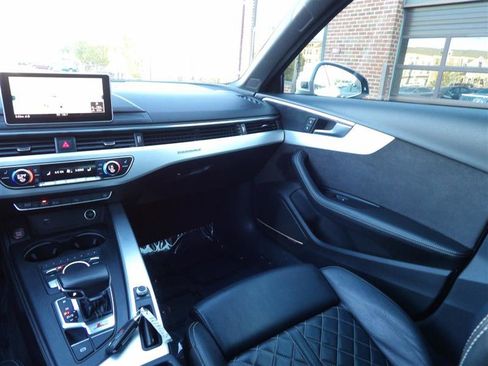 Used 2018 Audi S4 Prestige w/ Prestige Package image 14