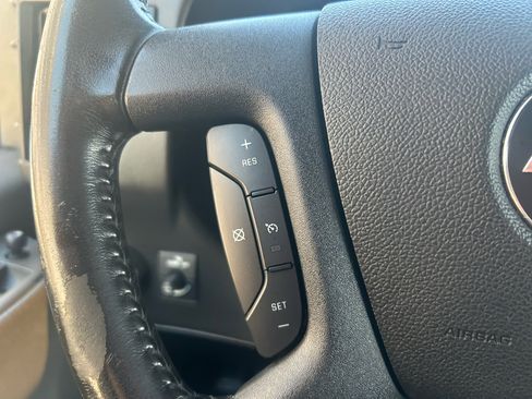 Used 2021 Chevrolet Express 2500 w/ Driver Convenience Package image 20