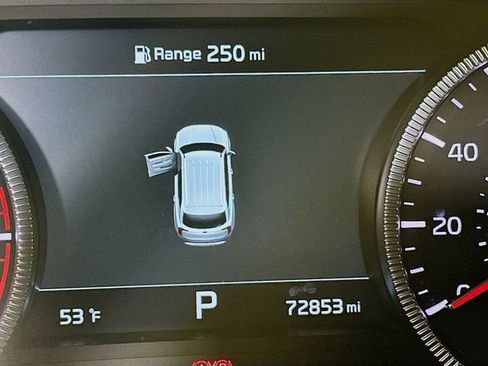 Used 2020 Kia Telluride SX w/ Towing Package image 8