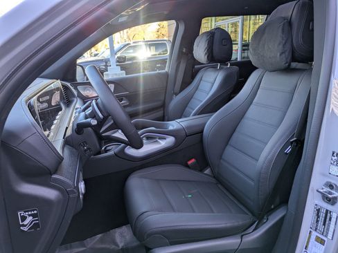 New 2026 Mercedes-Benz GLS 580 GLS 580 image 15