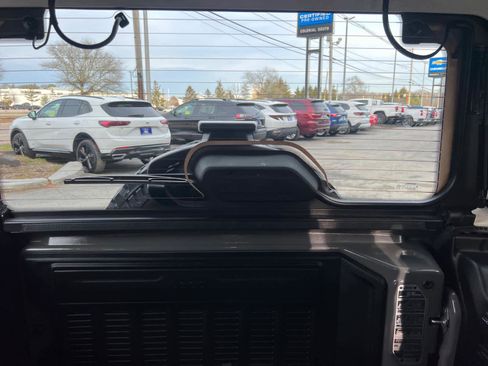 Used 2022 Jeep Wrangler Unlimited Willys image 37