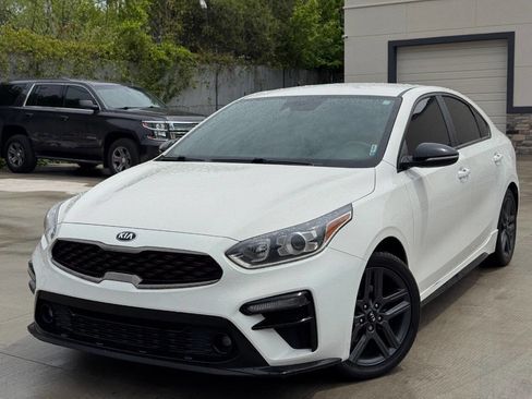 Used 2020 Kia Forte GT-Line FWD image 2