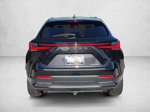 Used 2023 Lexus NX 250 FWD w/ Towing Package (2000 Lbs) image 7