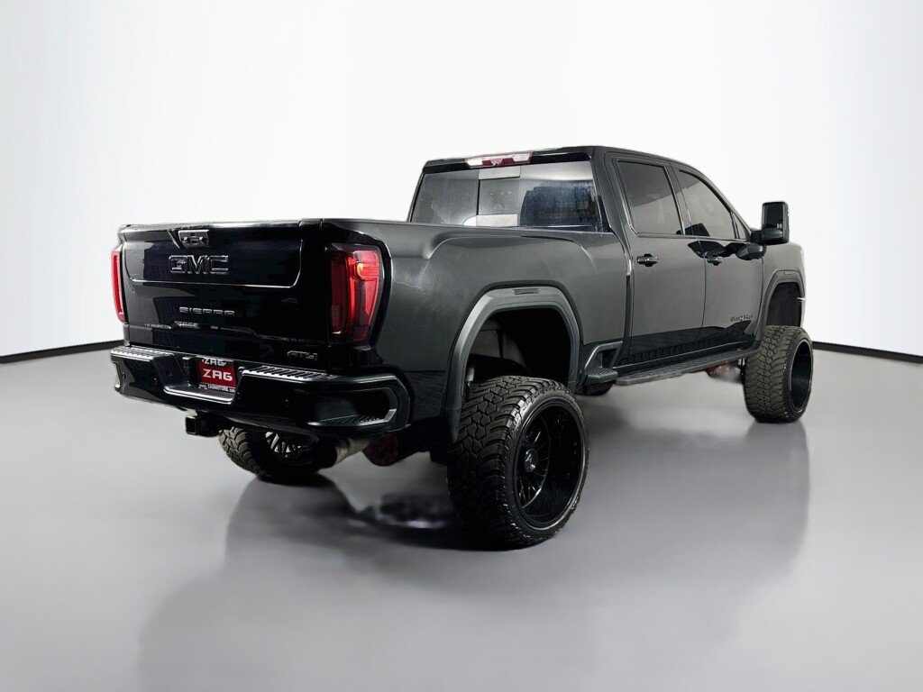 Used 2021 GMC Sierra 3500 AT4 w/ AT4 Premium Plus Package AWD/4WD image 5