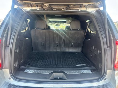 Used 2023 GMC Yukon XL AT4 w/ LPO, Floor Liner Package AWD/4WD image 6