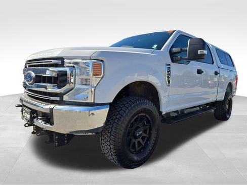 Used 2020 Ford F250 XL w/ STX Appearance Package AWD/4WD image 6