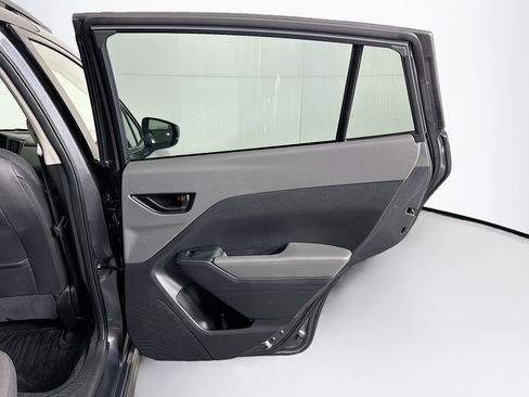 Used 2024 Subaru Crosstrek 2.0i Premium w/ Crosstrek Mirror Package image 28