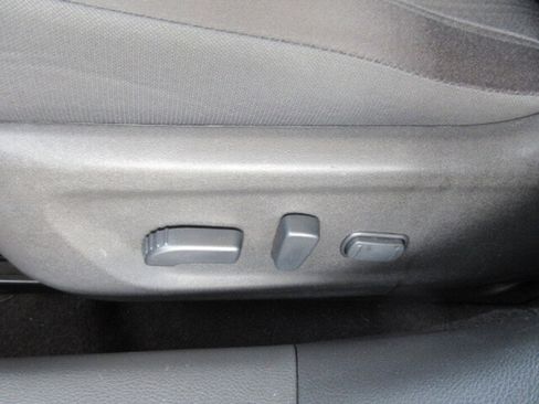 Used 2024 Nissan Altima 2.5 SV w/ SV Premium Package image 11