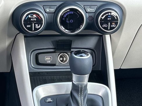 New 2026 Hyundai Venue SEL image 25