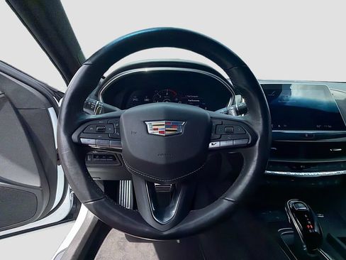 Used 2022 Cadillac CT5 V w/ Platinum Package RWD image 36