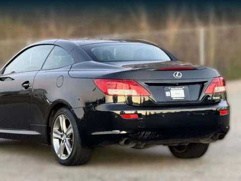 Used 2012 Lexus IS 350C image 16