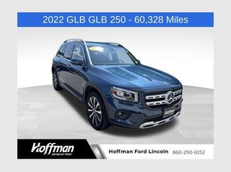 Used 2022 Mercedes-Benz GLB 250 4MATIC video 1