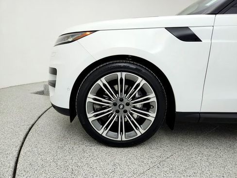 Certified 2025 Land Rover Range Rover Sport SE image 26