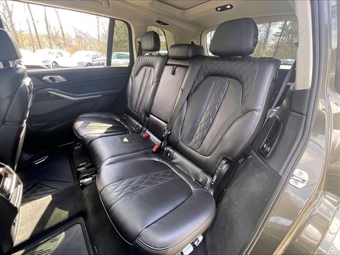 Used 2024 BMW X7 xDrive40i w/ Executive Package AWD/4WD image 15