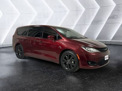 Used 2018 Chrysler Pacifica Touring Plus w/ S Appearance Package