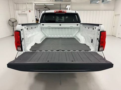 Certified 2024 Chevrolet Colorado Trail Boss image 25