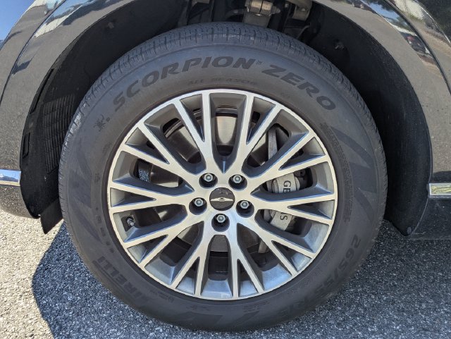 Used 2025 Genesis GV80 2.5T Standard AWD/4WD image 9