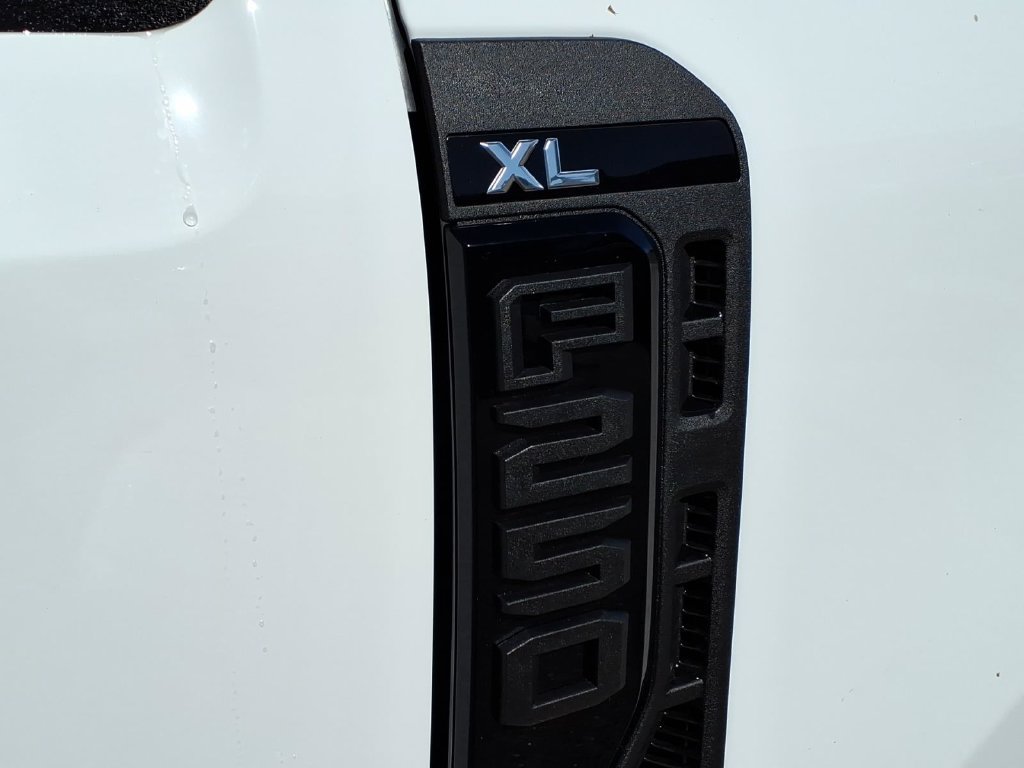 New 2027 Ford F250 XL w/ Snow Plow Prep Package AWD/4WD image 10