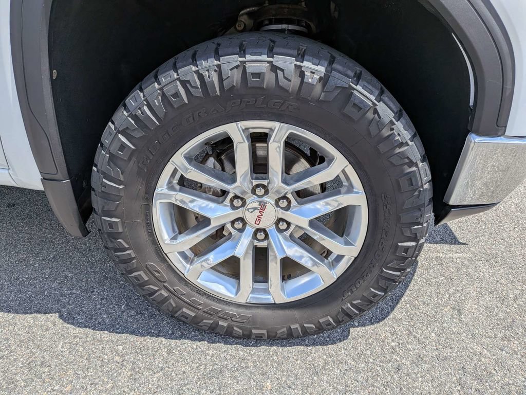 Used 2019 GMC Sierra 1500 SLT w/ SLT Premium Plus Package AWD/4WD image 10