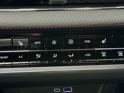 New 2026 Chevrolet Equinox RS image 21