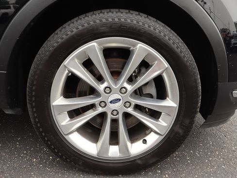 Used 2018 Ford Explorer Limited AWD/4WD image 44
