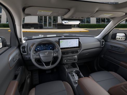 New 2025 Ford Bronco Sport Outer Banks w/ Outer Banks Tech Package+ AWD/4WD image 9