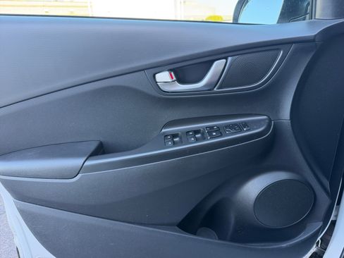 Certified 2023 Hyundai Kona SEL w/ Convenience Package FWD image 13