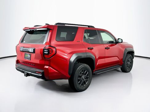 Used 2025 Toyota 4Runner SR5 AWD/4WD image 9