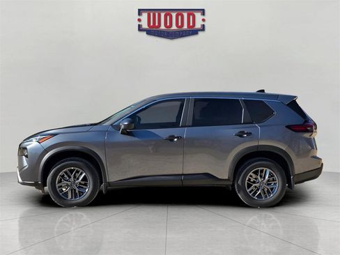 New 2026 Nissan Rogue S image 4