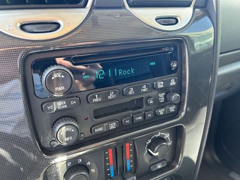 Used 2006 GMC Envoy SLE w/ Sle Preferred Equipment Group AWD/4WD image 22
