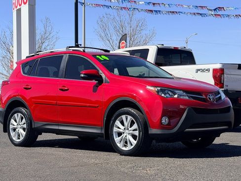 Used 2014 Toyota RAV4 Limited image 41