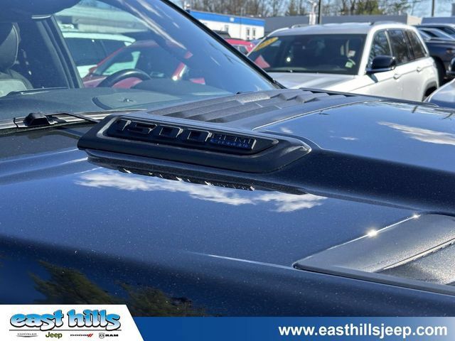 Certified 2023 RAM 1500 Laramie AWD/4WD image 9