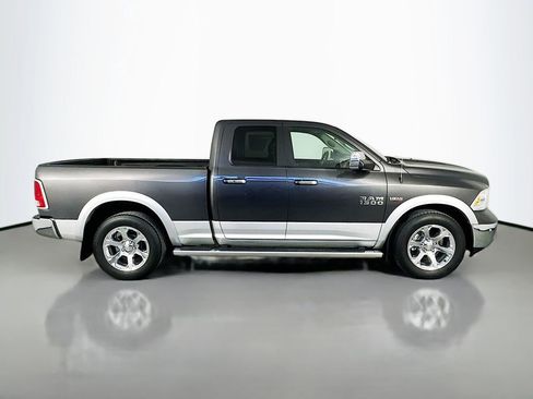 Used 2017 RAM 1500 Laramie image 8